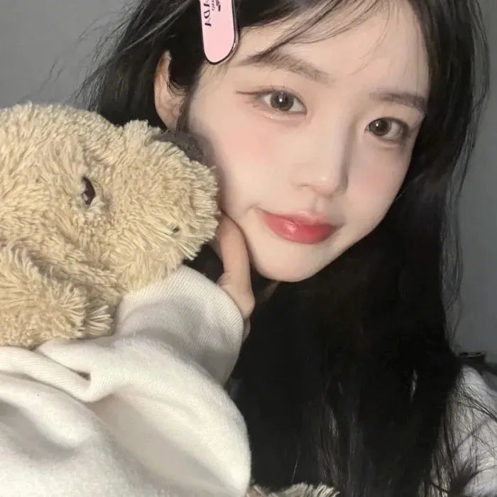 剧情崩坏死了十一年的白月光回来了